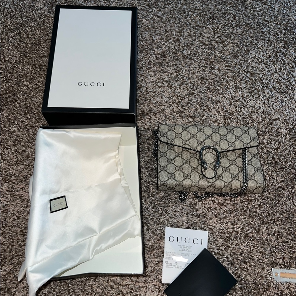 Dionysus GG Supreme chain wallet